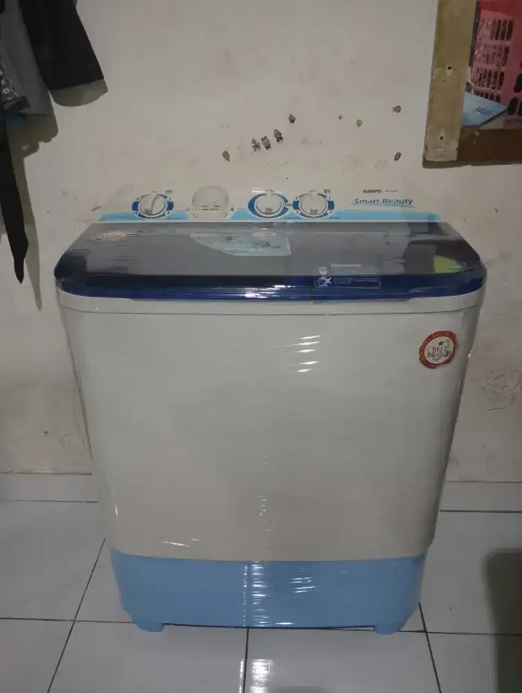 Mesin cuci merek Sanyo kap 7kg