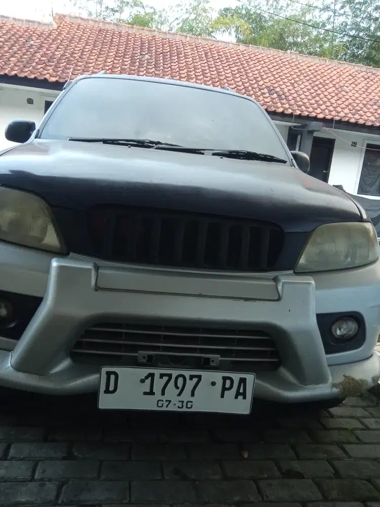 Daihatsu Taruna 2000 Bensin
