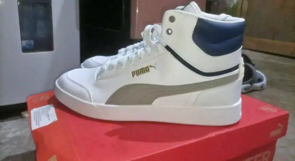 Puma Shuffle Mid