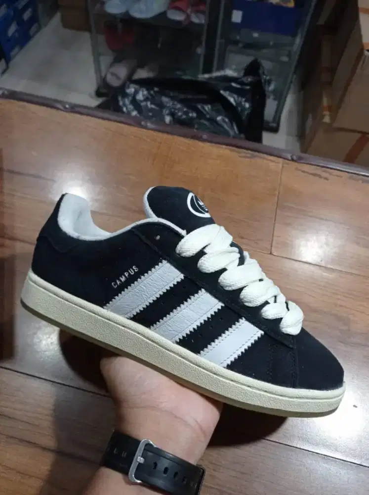 adidas campus 00s black white