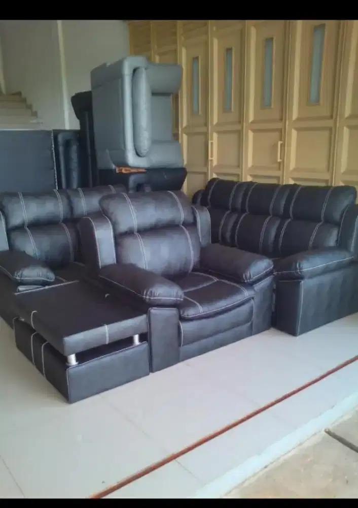 Kursi Sofa elegan