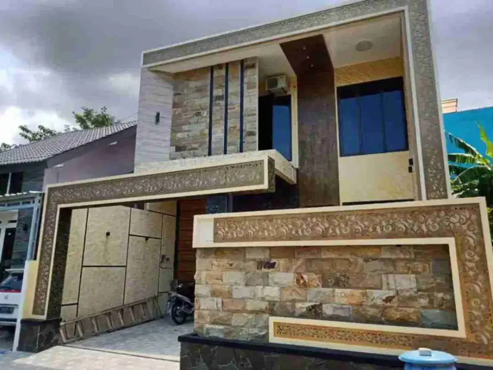 Rumah 2 Lt plus Rooftop di Candi Kalasan Timur Kalipancur Pasadena