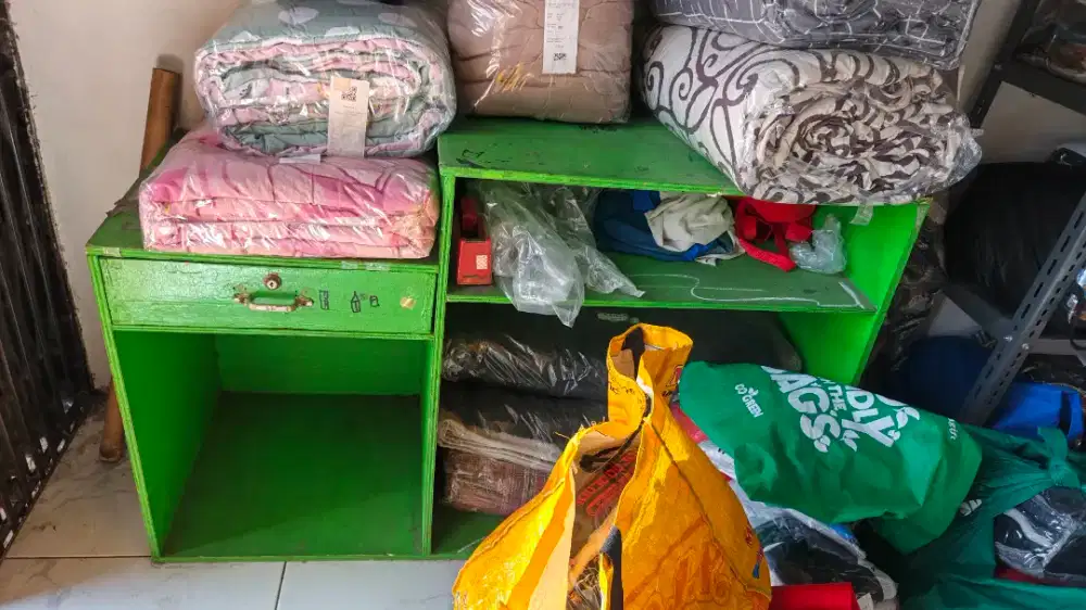 Meja Kasir Bekas Laundry