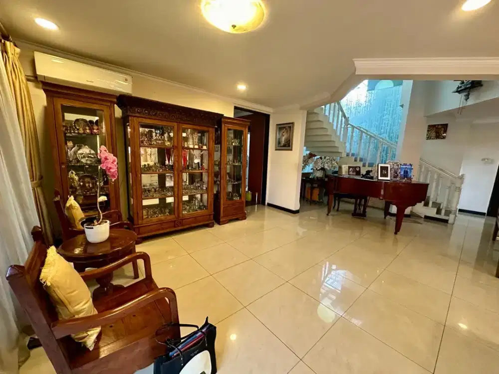 Dijual Rumah Hook 20x19 di Duri Kepa Duri Permai. Hadap Selatan