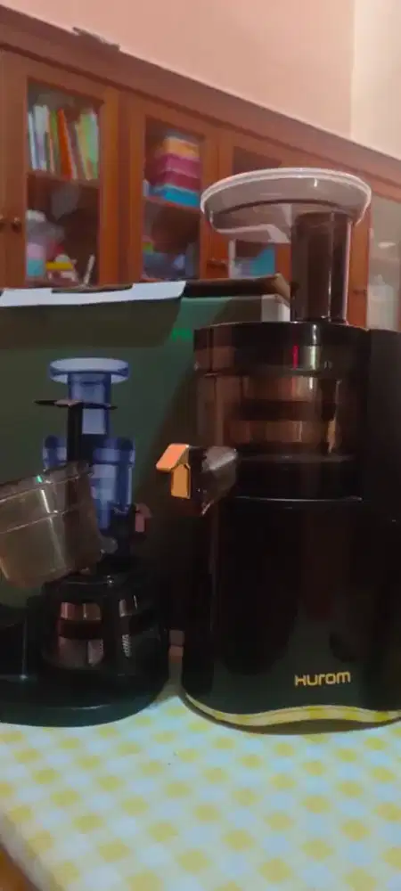 Slow Juicer Hurom made in Korea