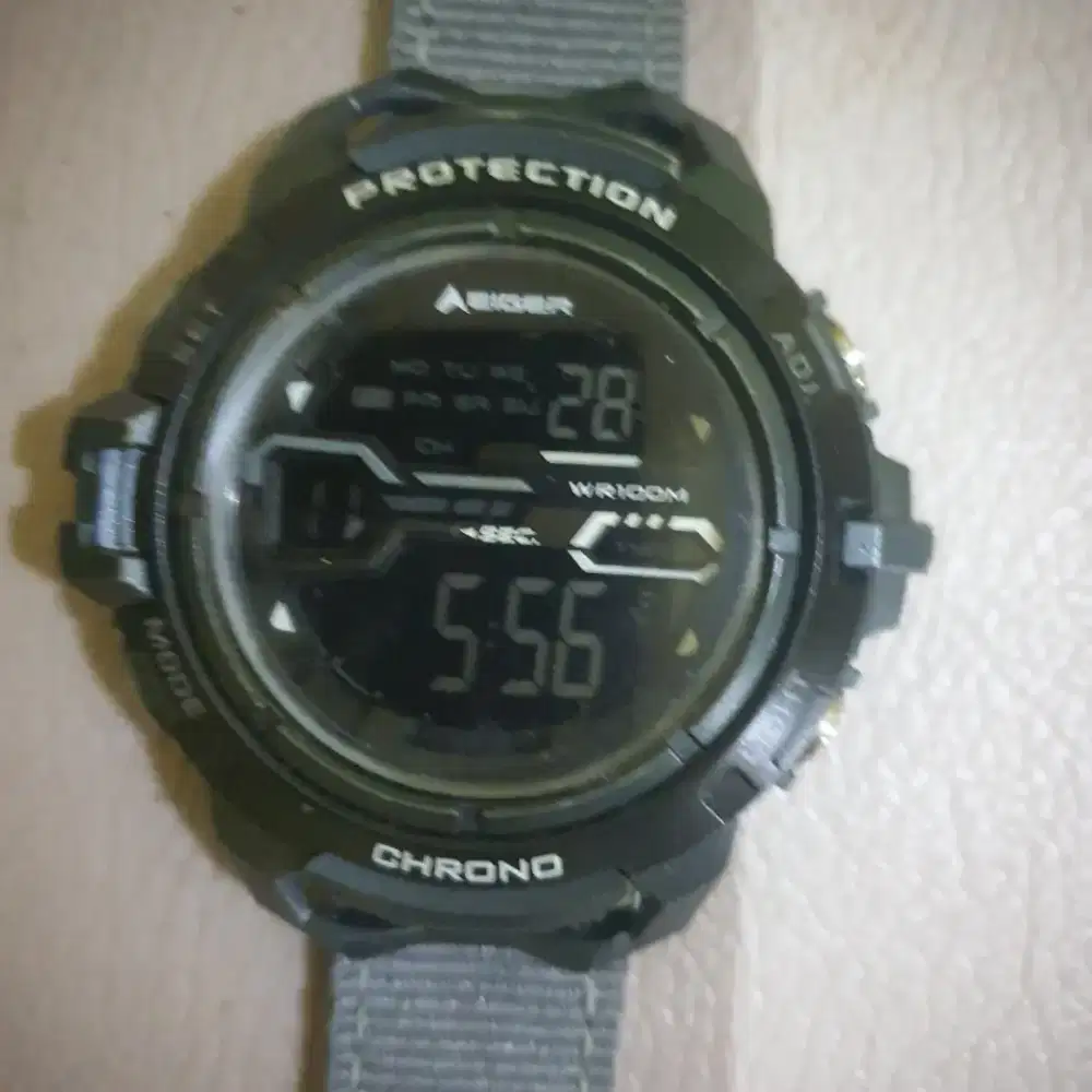 Jam tangan EIGER