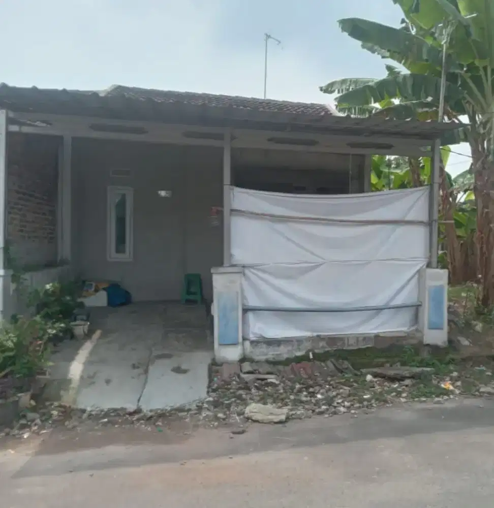 Dijual rumah, luas bidang tanah 108m²