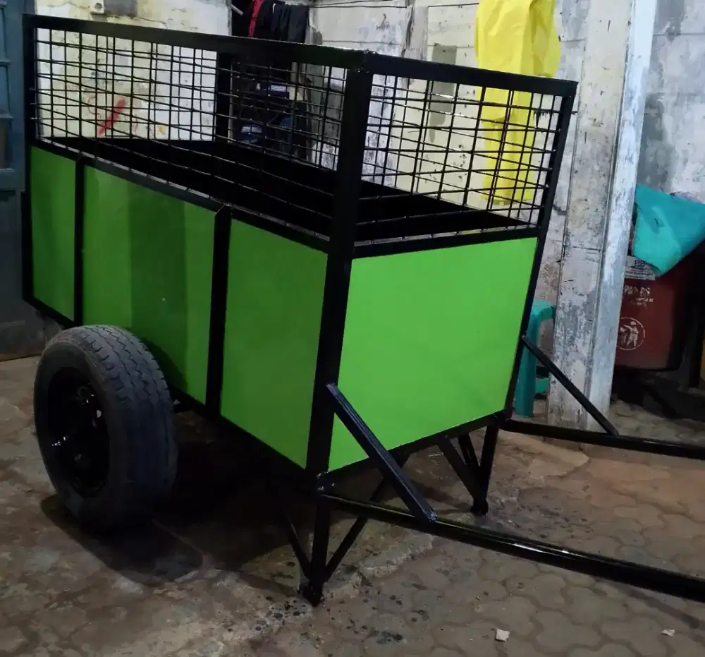 Gerobak Roda Sampah Gerobak Roda Contener Gerobak Besi Gerobak Sorong