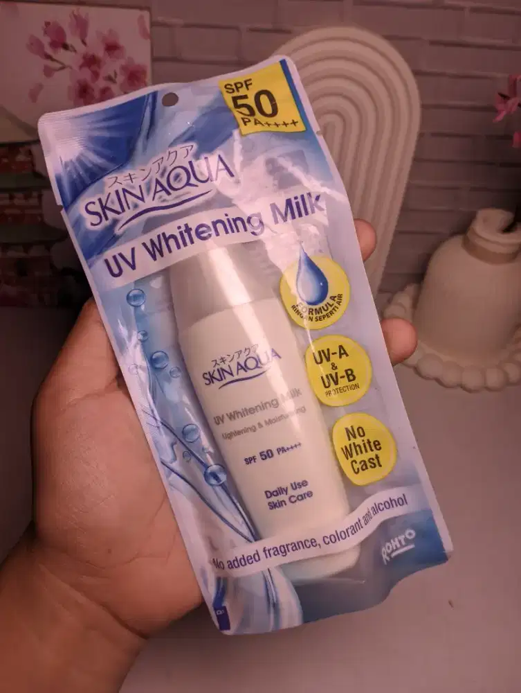 Sunscreen Skin Aqua UV Whitening Milk SPF 50 PA+++ - HSC 2025