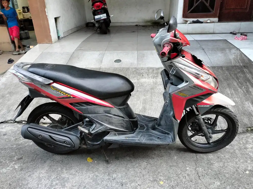 Honda Vario Techno cbs tahun 2010 mesin halus
