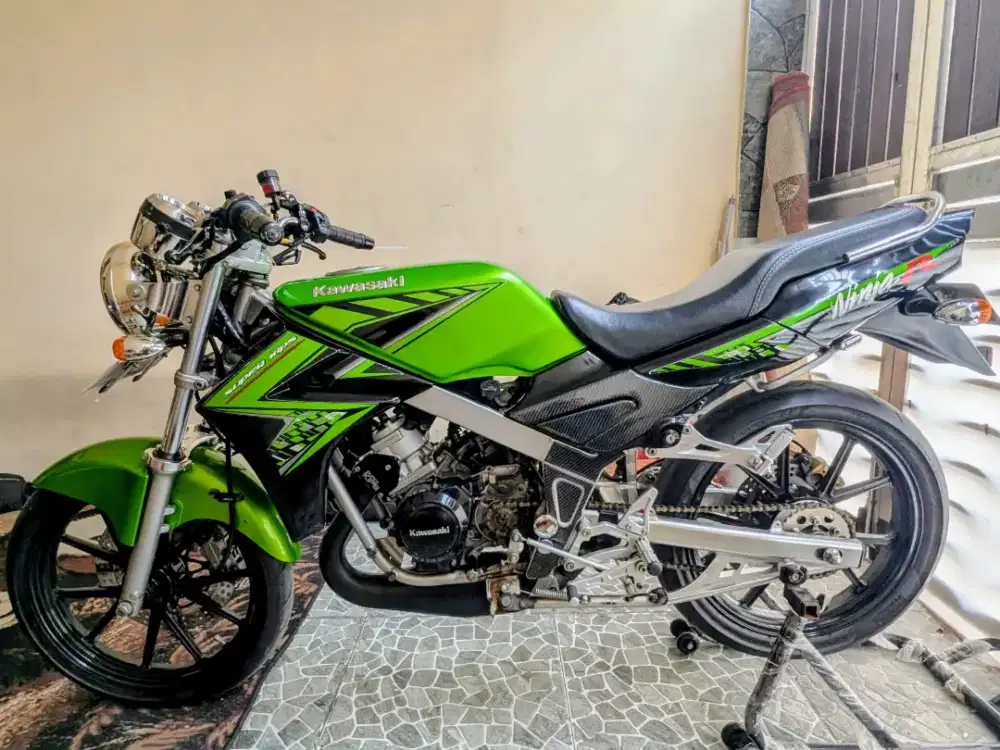 Dijual Kawasaki Ninja R