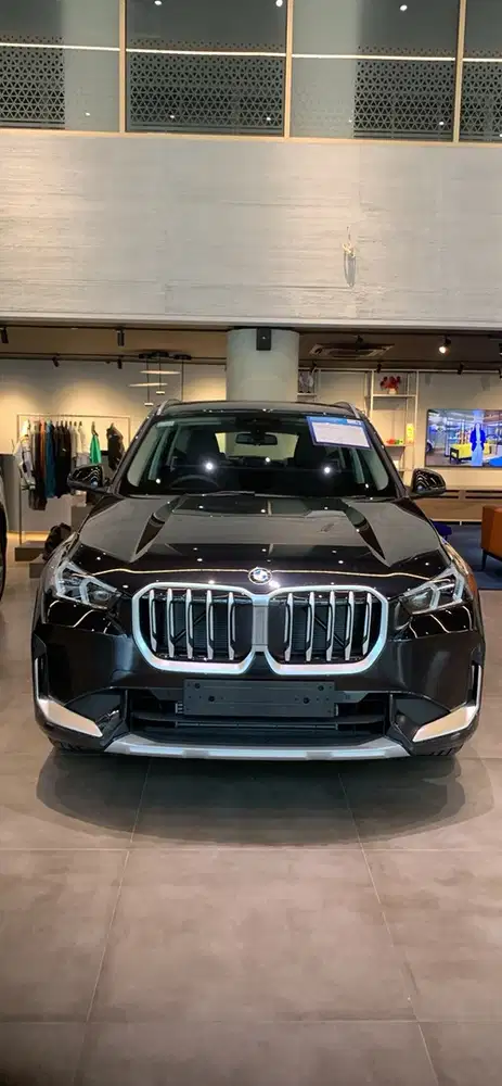 New BMW X1 LOW KM