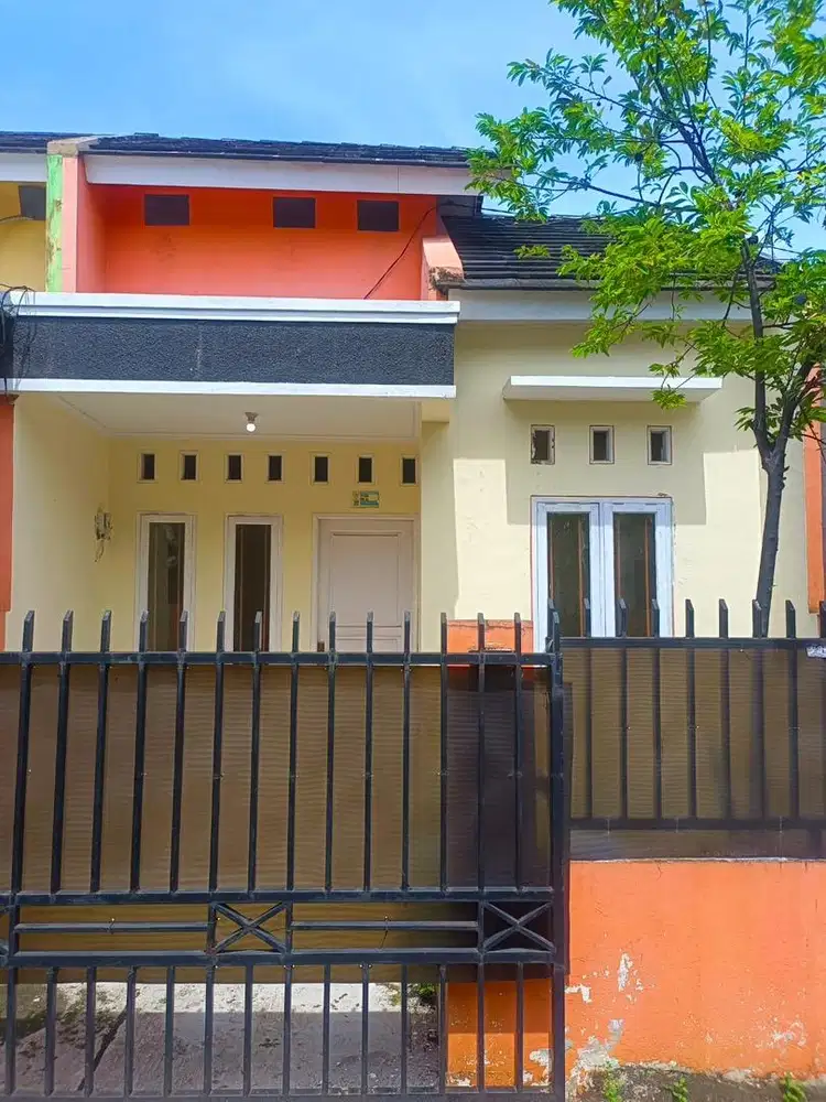 Dikontrakkan rumah di Pondok Kacang Barat (Belakang Area Graha Raya)