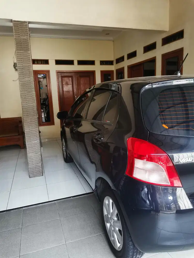 Toyota Yaris E matic th.2007