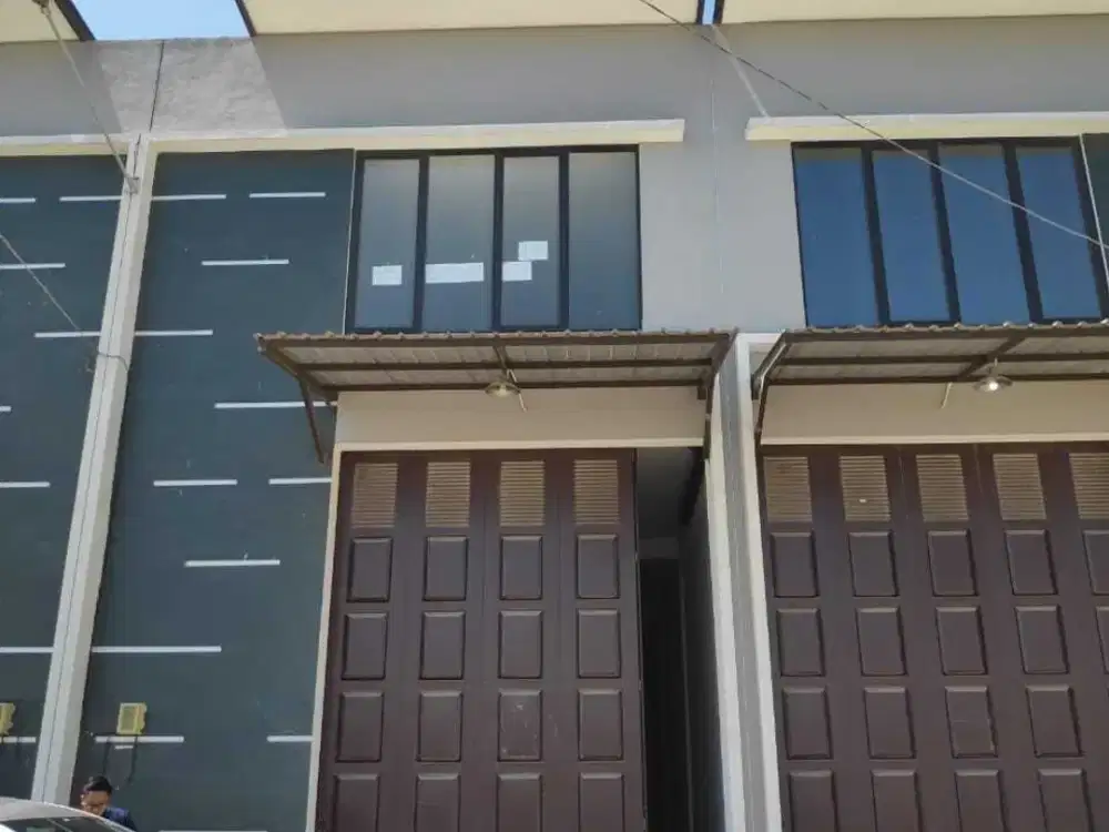 1782. Dijual Gudang Prambanan Bizland Cerme Gresik