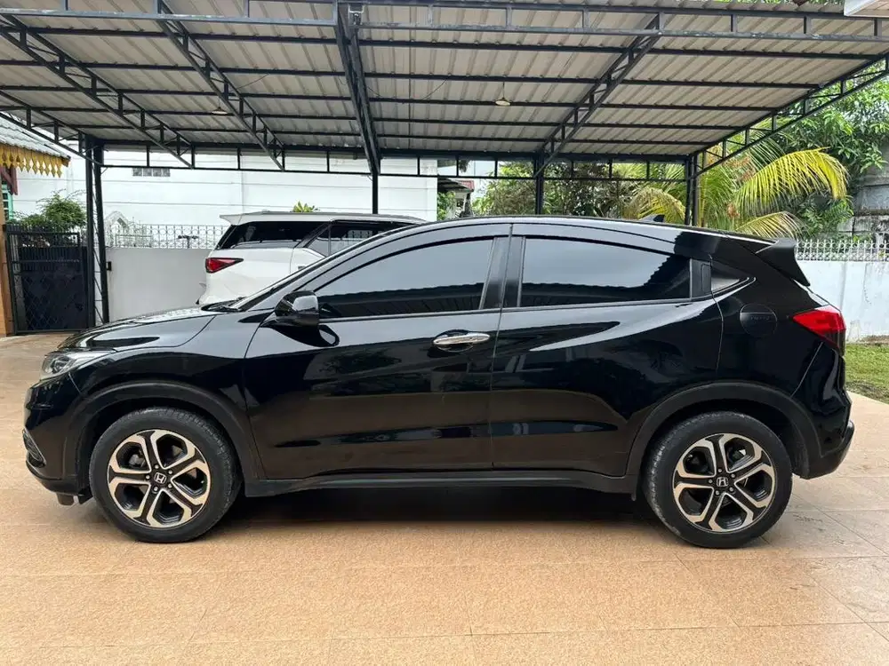 Liat liatlah dulu tapi ini jual santuy