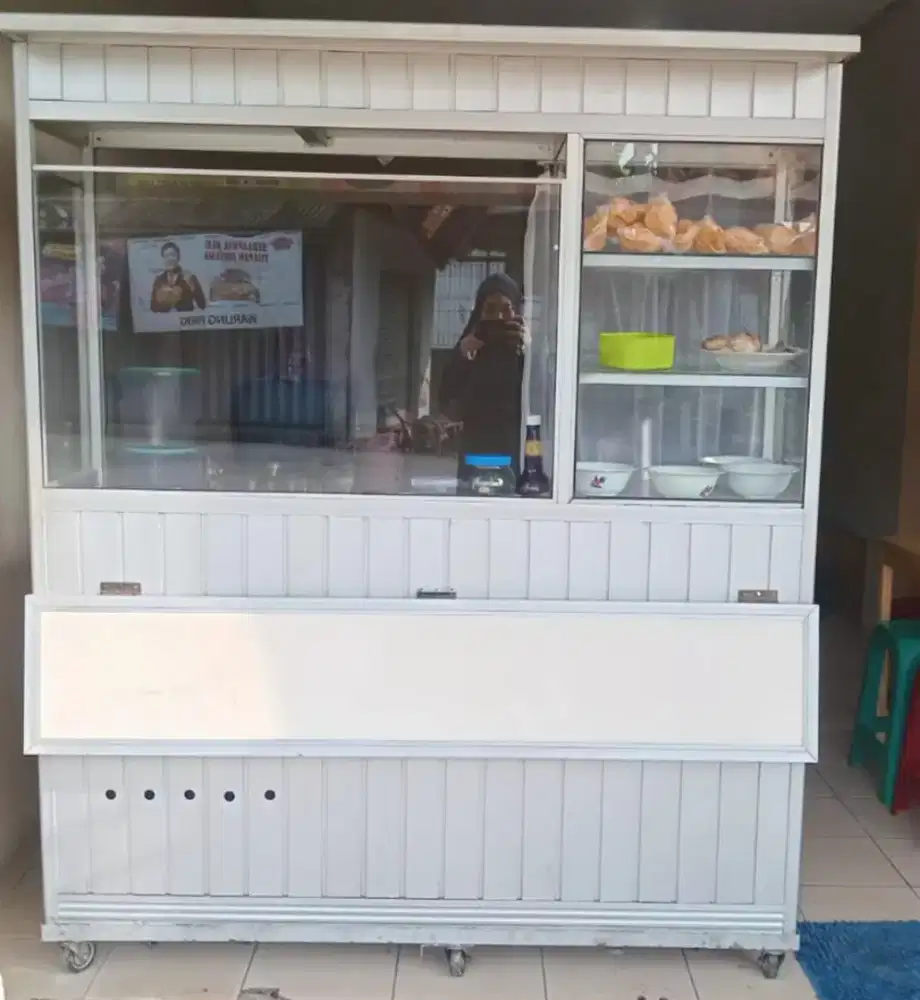 Jual Cepat!!! GEROBAK Etalase alumunium