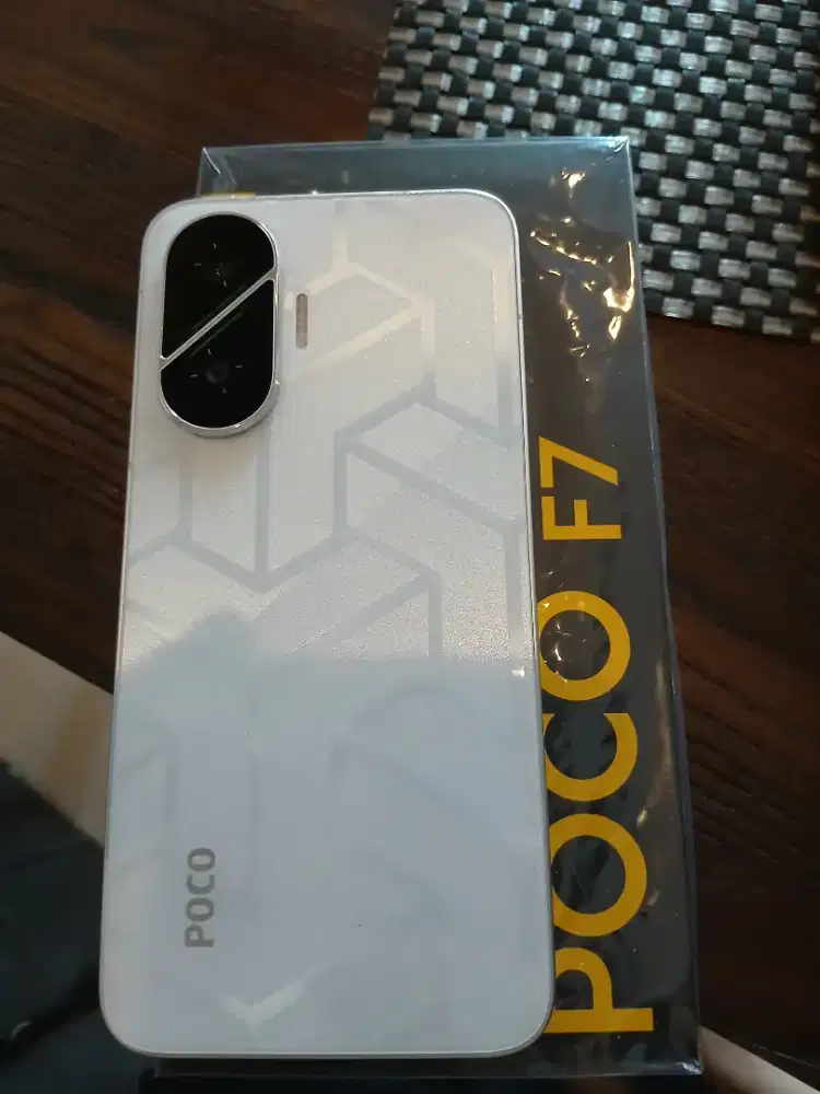 Poco F7 512gb fulset like new