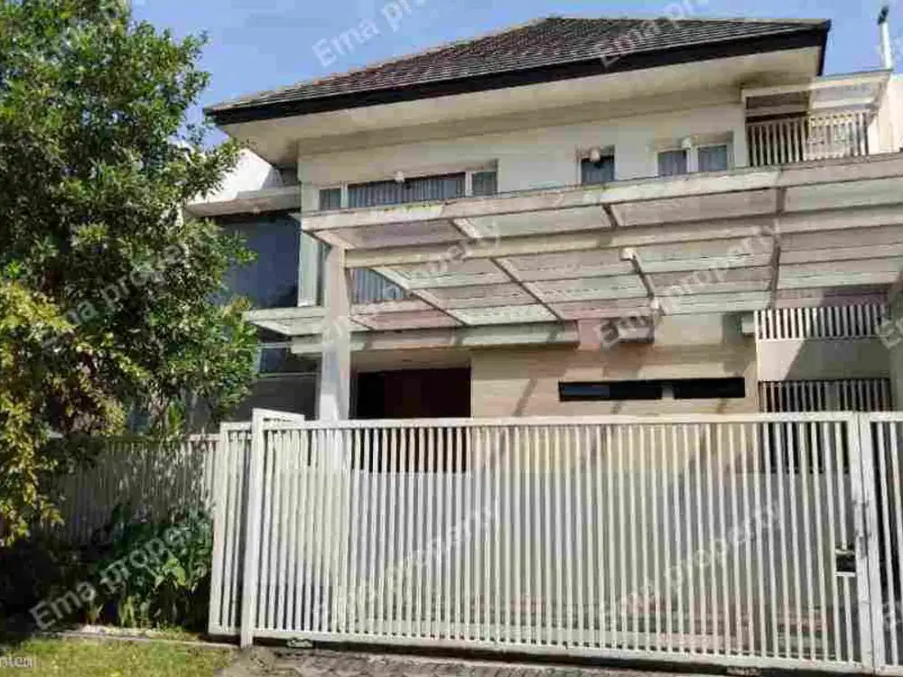 Murah ! dijual rumah siap huni Graha Family