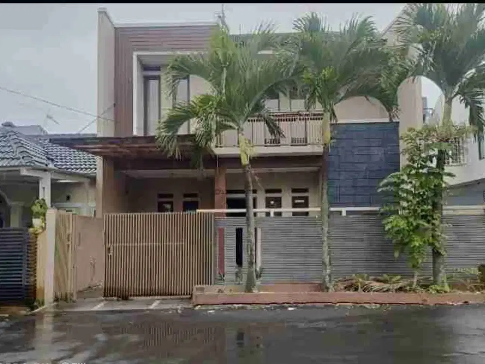 rumah minimalis dua lantai cipamokolan riung bandung dekat akses tol sumarecon