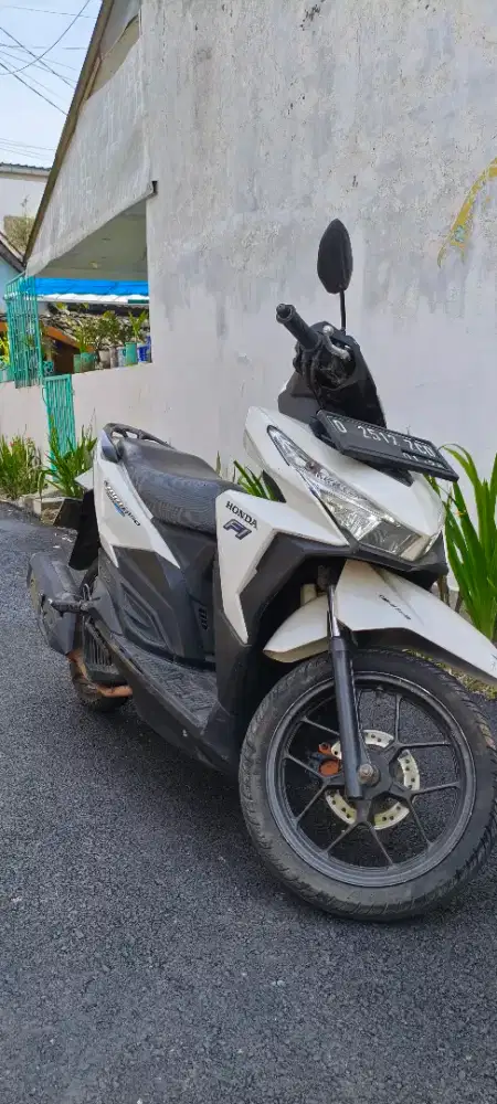 Vario 150 CBS ISS LENGKAP. super mulus orian, tinggal jalan.