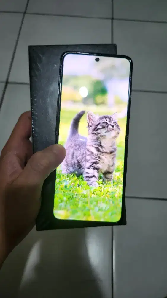 Samsung Z Flip 5 256GB Graphite Mulus 98% Like New