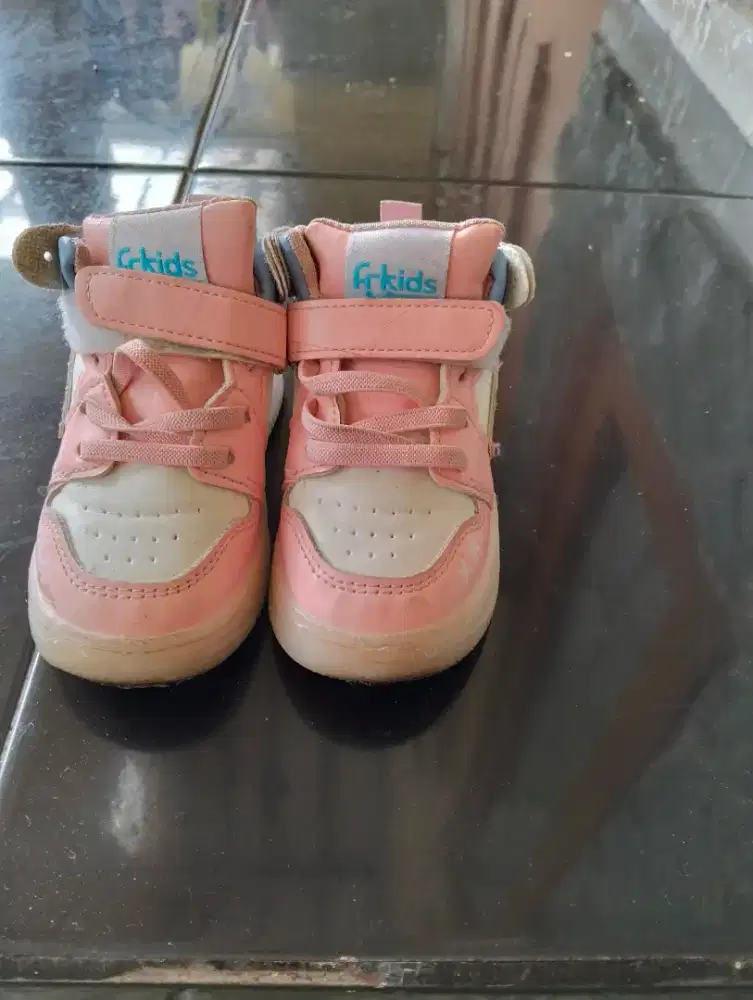 Masih bagus dipakai layak