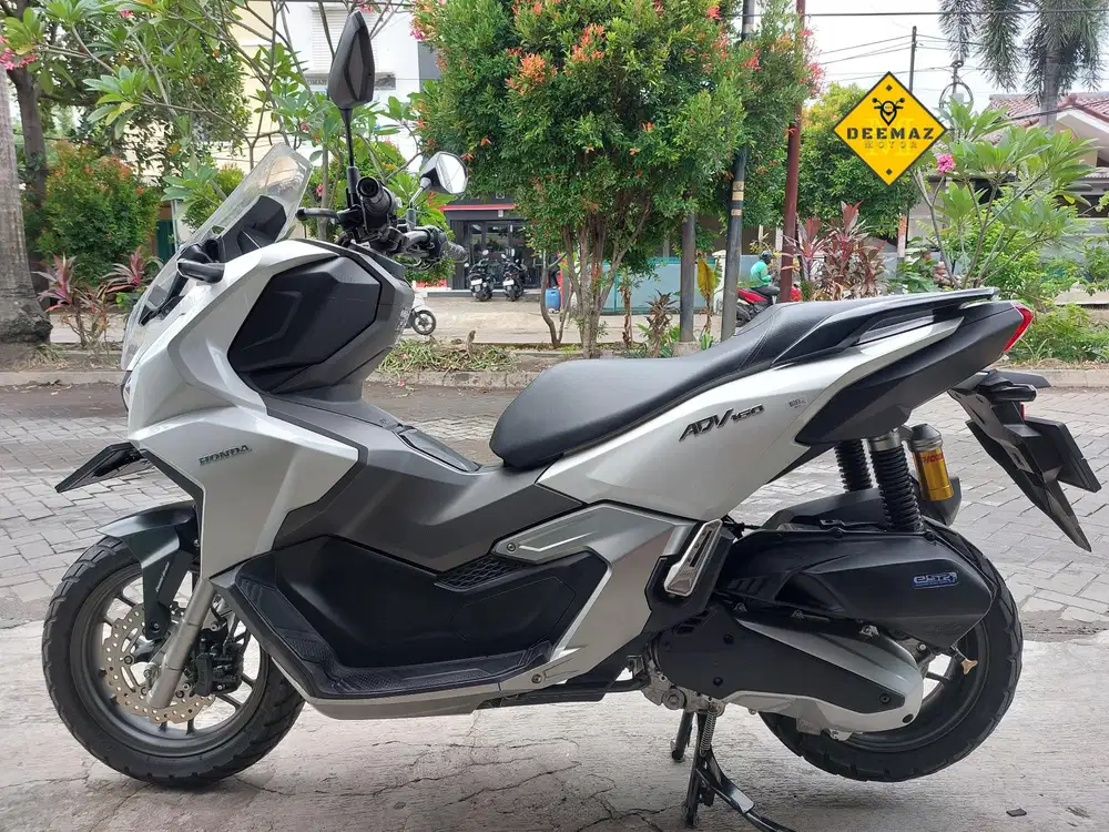 (DP 1 Jt)‼️ ADV 160 CBS Putih 2022 Cash, Kredit & Tukar Tambah