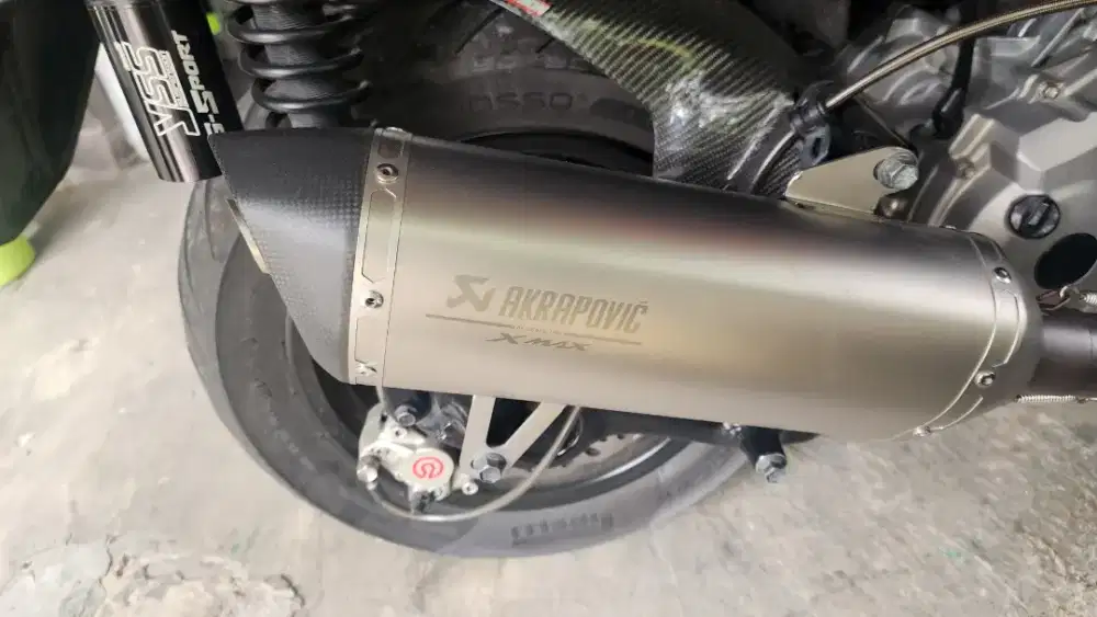 Knalpot Xmax Akrapovic