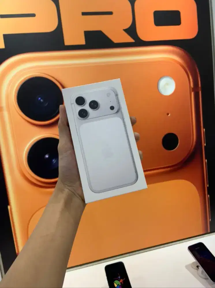 STOK TERBATAS IP17 PRO 256GB SILVER CICILAN CUKUP KTP ONLY ERAFONE MBK