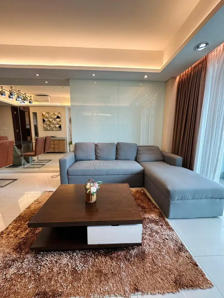 DISEWAKAN UNIT 2 BR SIZE 95m2 FULL FURNISHED WITH BALCONY
