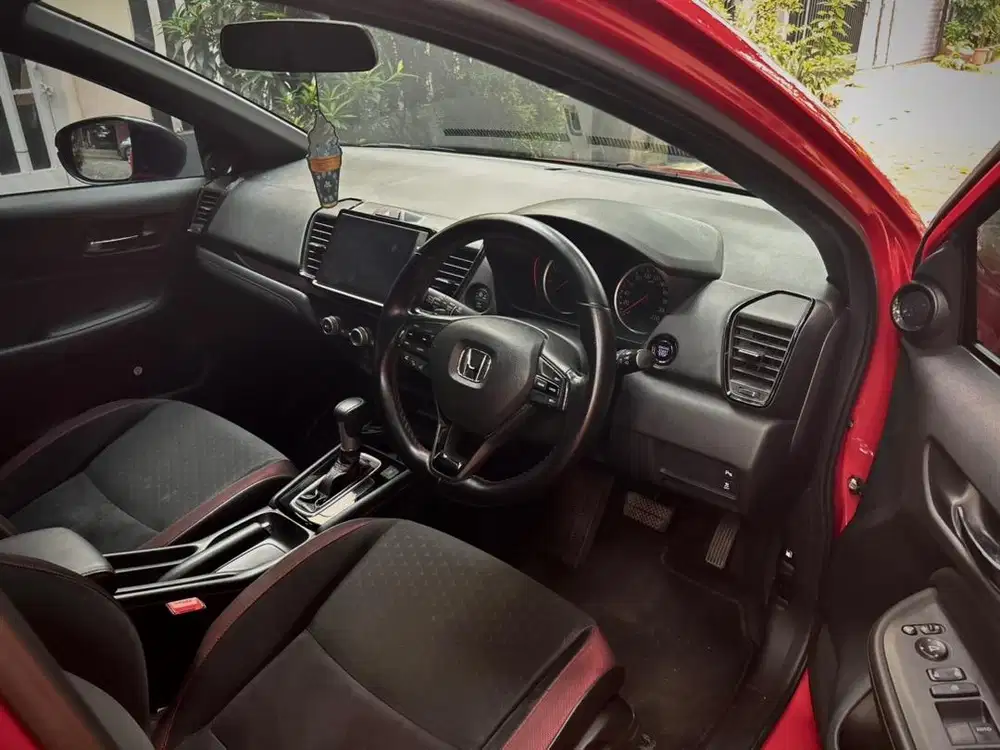 Honda City RS Hatchback AT Pemakaian 2022