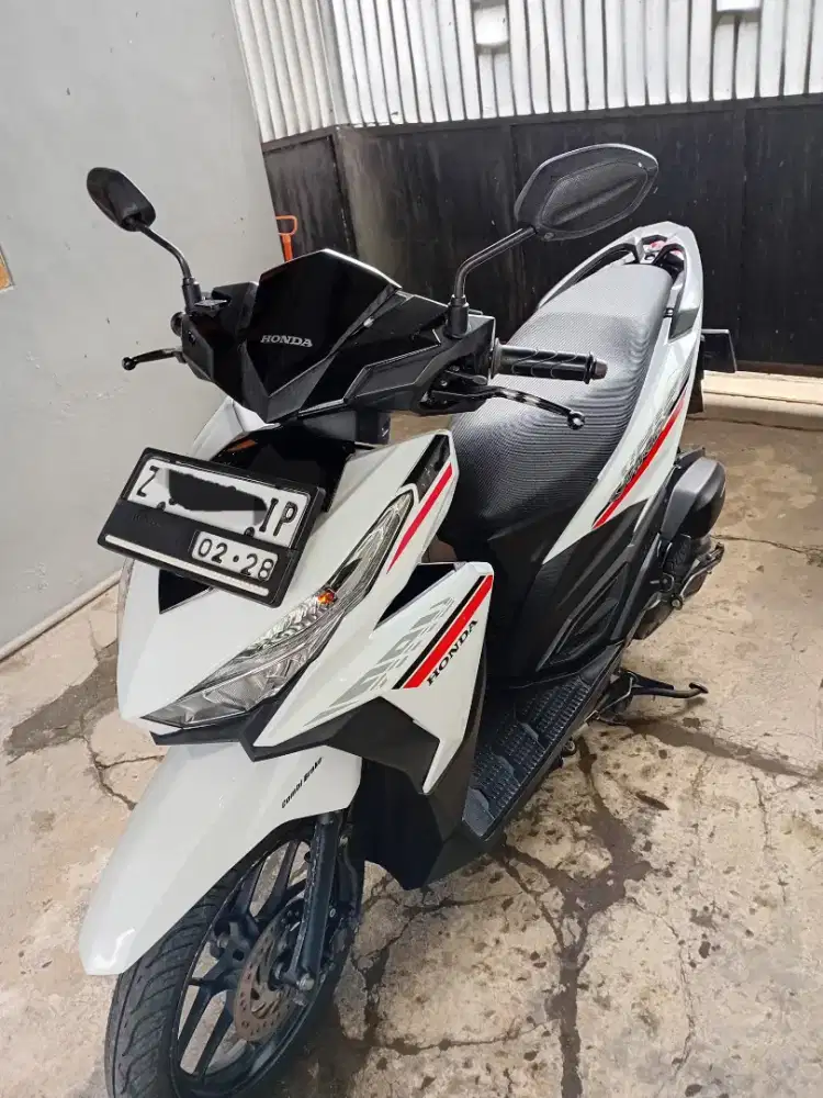 Vario 125 LED CBS 2018