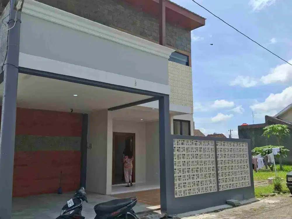 Rumah baru siap pakai lokasi strategis Antara gentan & solobaru
