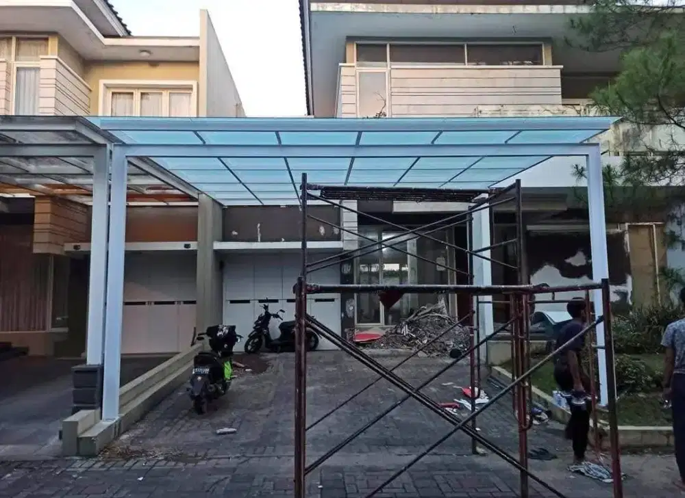 Kanopy kaca minimalis