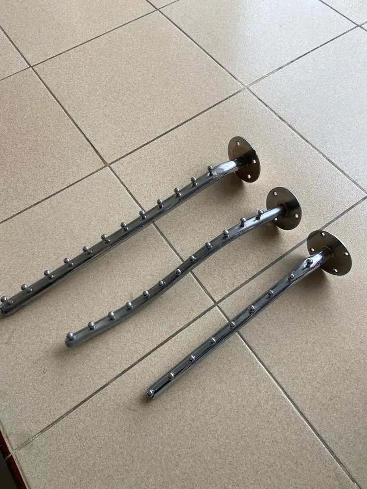 Gantungan Baju Suling 9-12 Mata