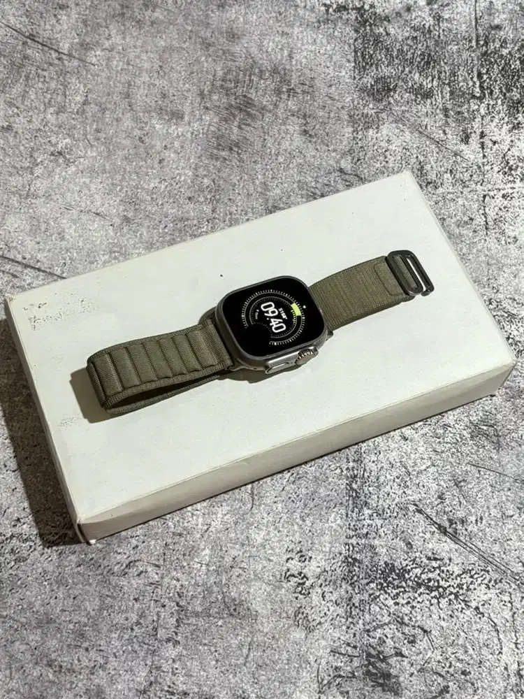 Apple Watch Ultra 2 49mm Titanium Ex Inter