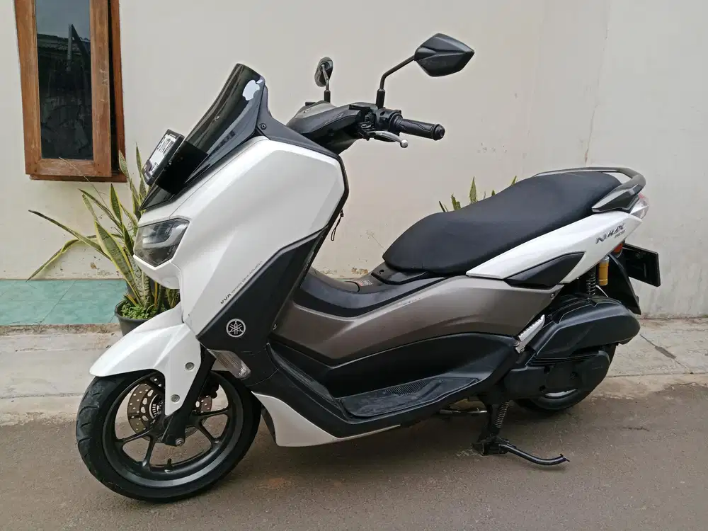 Dijual cepat nmax new 2020 surat lengkap