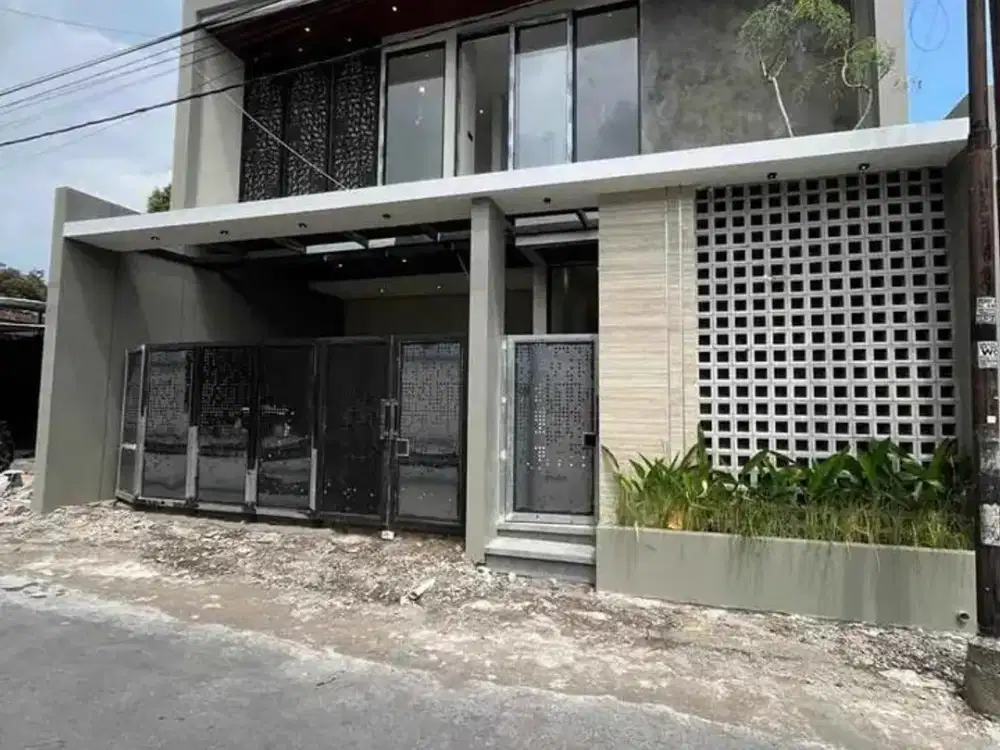 Rumah bagus di purwomartani baru siap huni murah