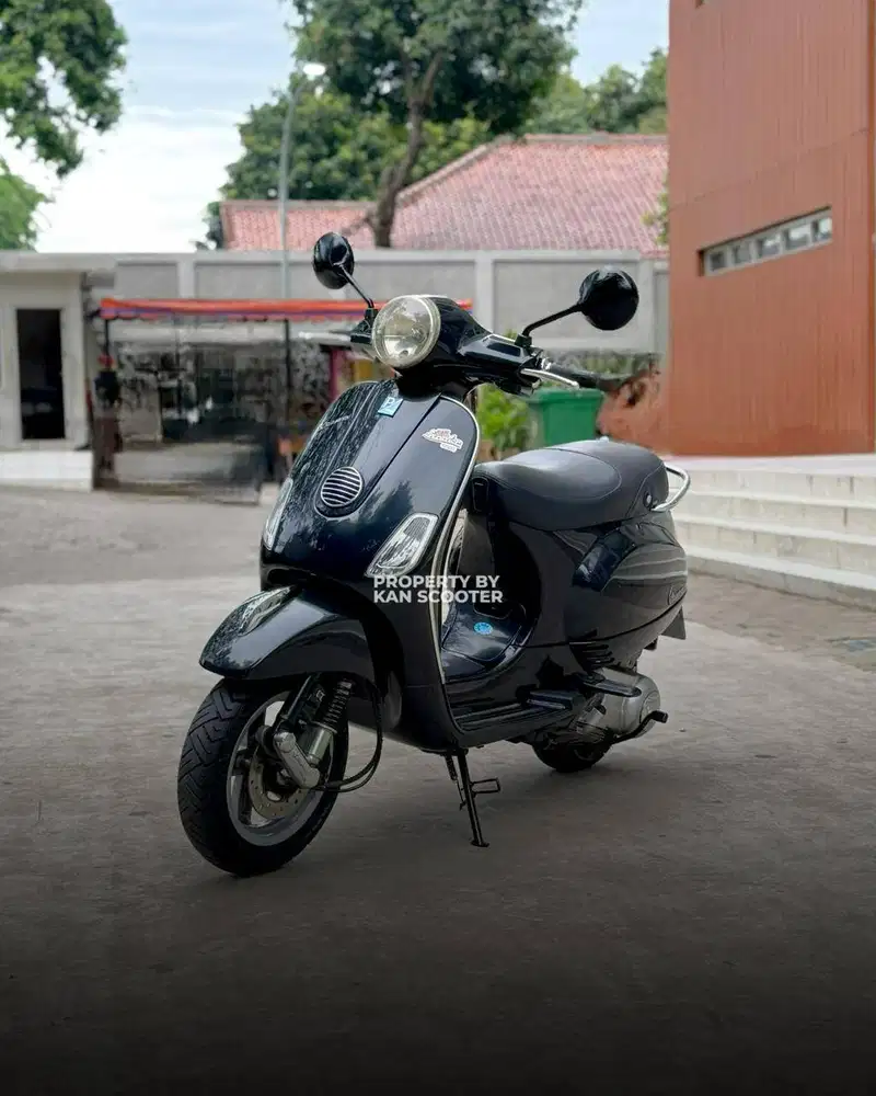 VESPA LX 150 2V INJEKSI 2012 TERMURAH