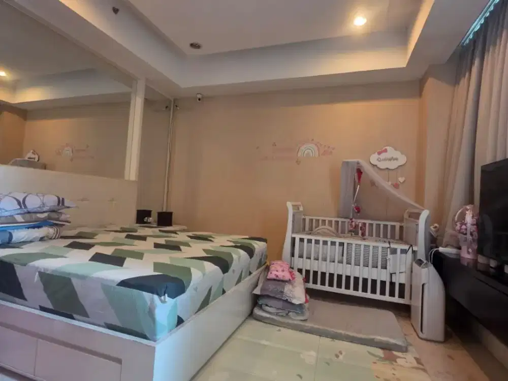 Apartemen Kemang Village Penthouse Hook Tower Empire jaksel