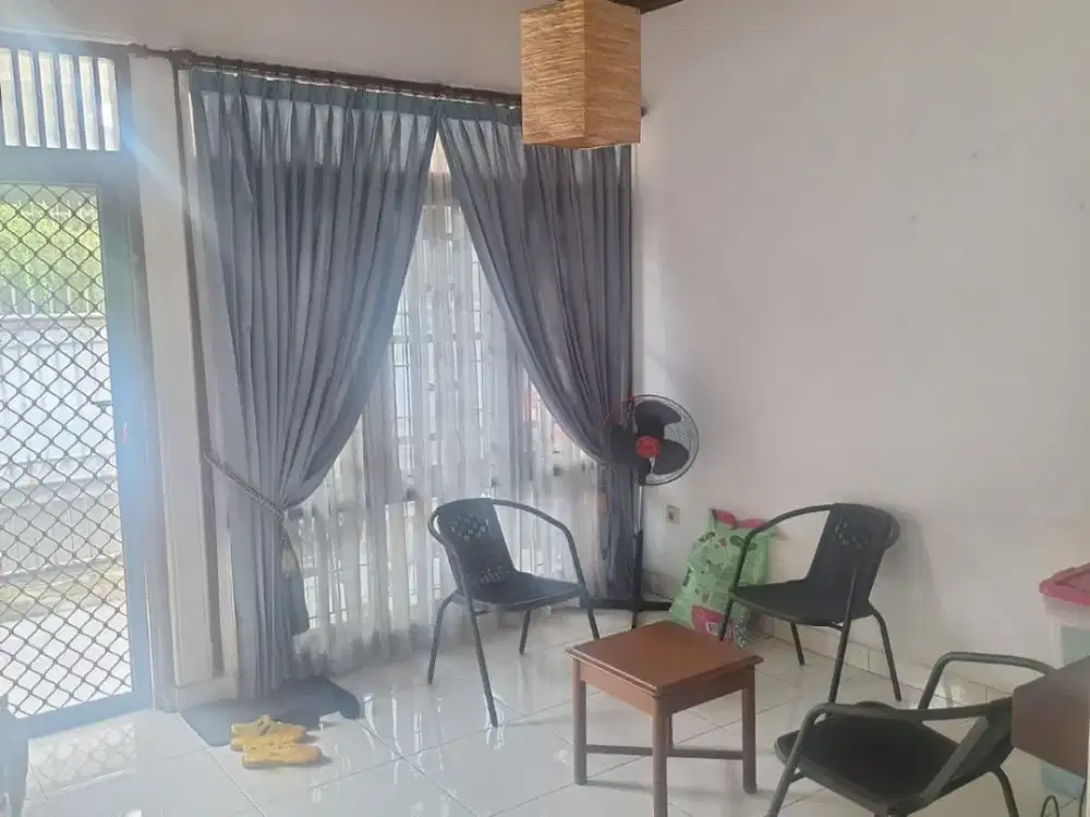 Dijual Rumah Murah, Nyaman dan Siap Huni di Tebet Barat Dalam Jakarta Selatan