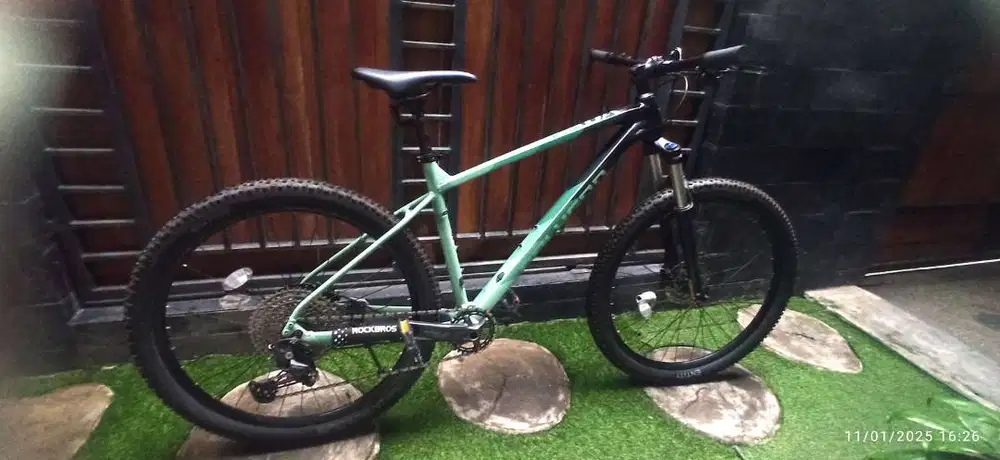 Polygon Xtrada 6 T Sepeda MTB, Mulus Jarang Pakai
