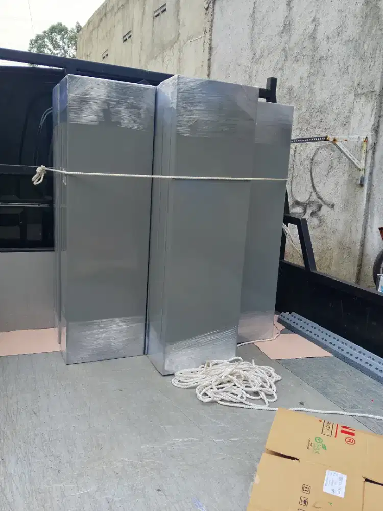 RAK BESI SIKU LUBANG SIAP KIRIM DAN COD