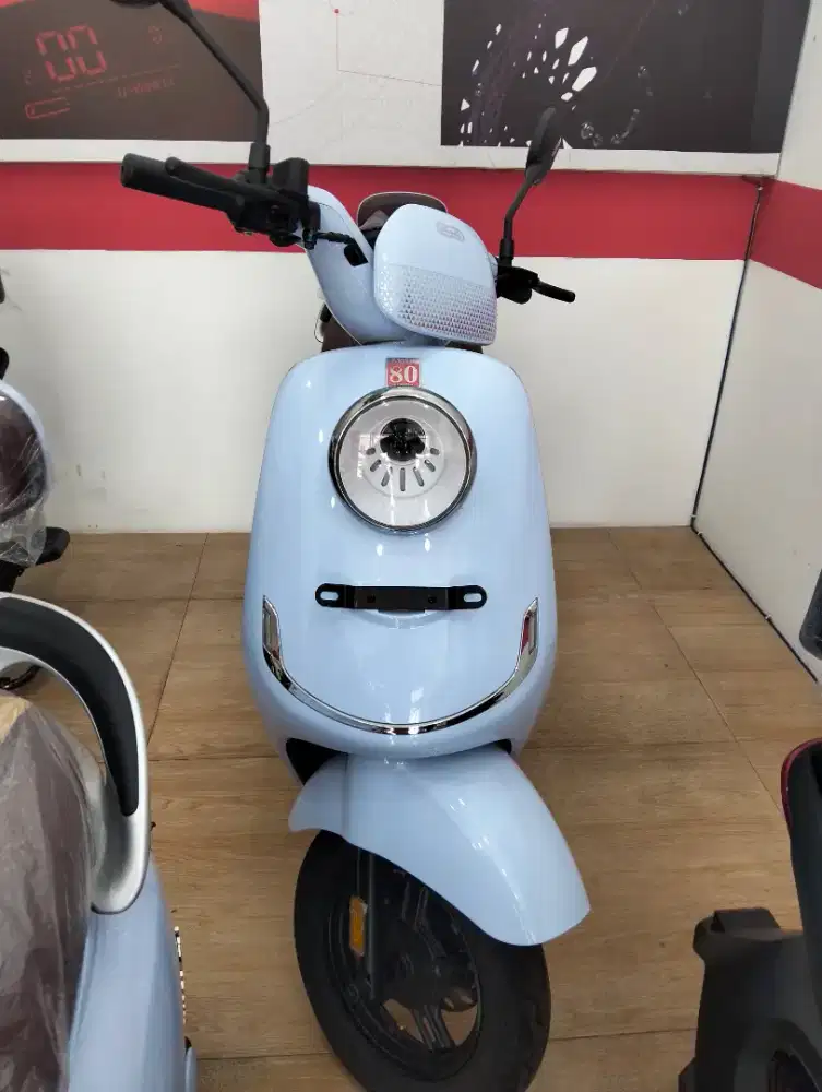 T3 Motor Listrik Uwinfly T80 99% Baru