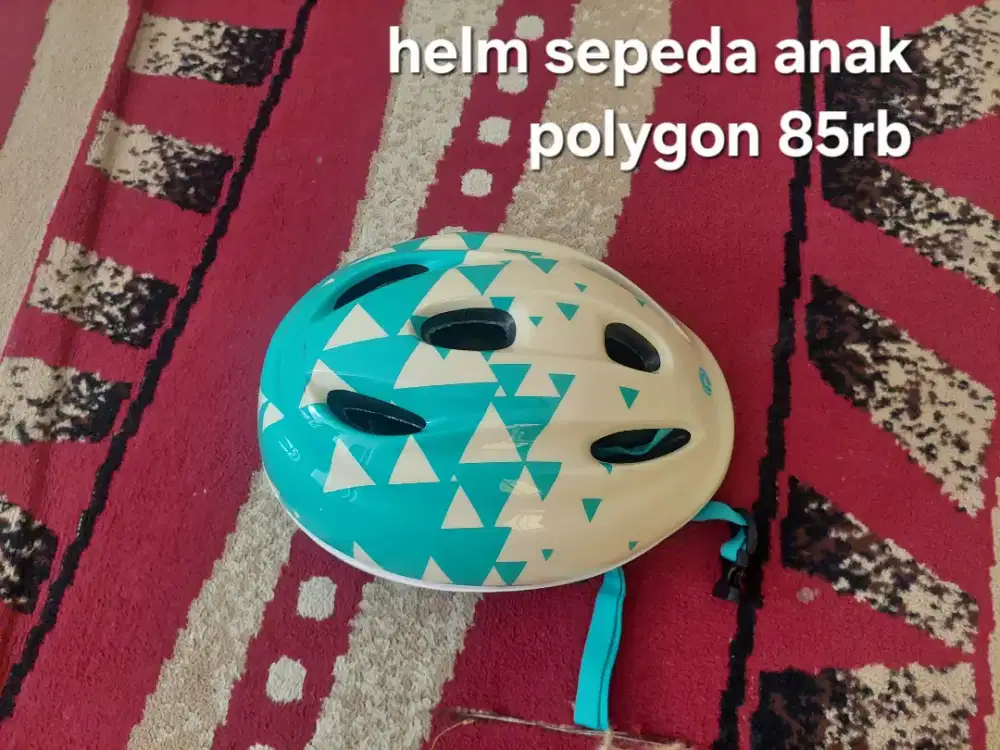 Helm sepeda anak Polygon