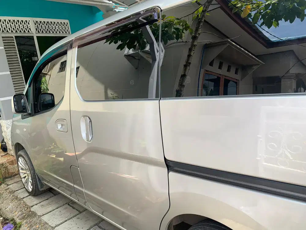 Nissan Evalia 2013 Bensin