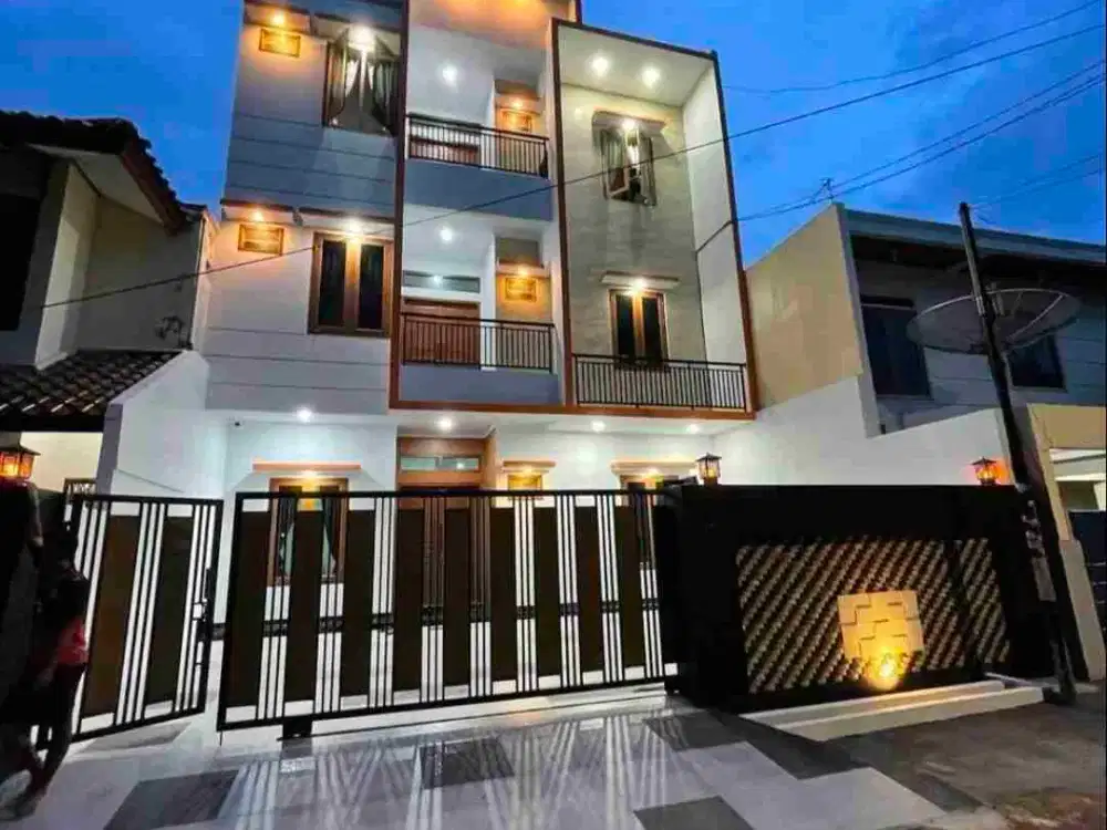 Dijual rumah kost mewah 3 lantai +rooftop full terisi di cempaka putih jakarta