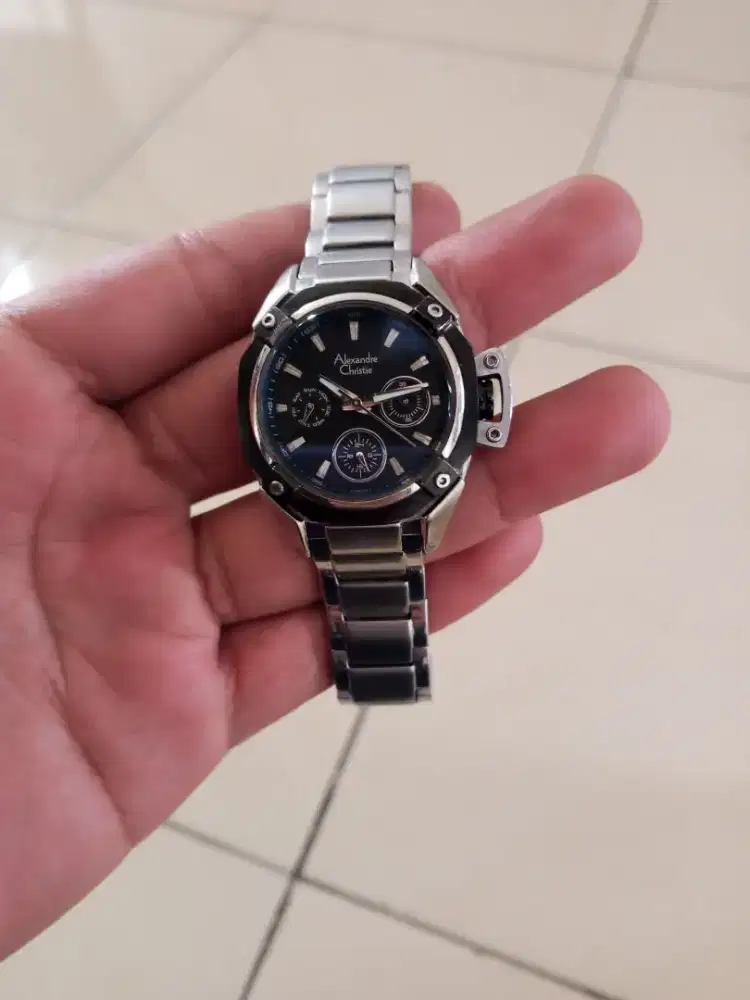 Jam tangan Alexander Christie