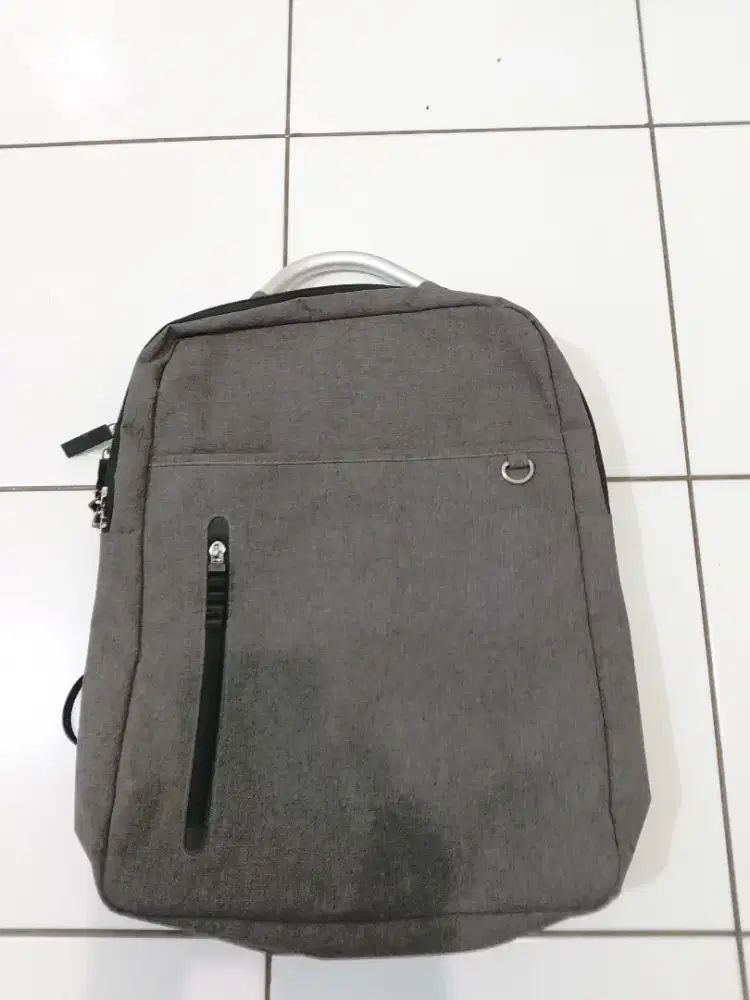 Tas kantor eksmud